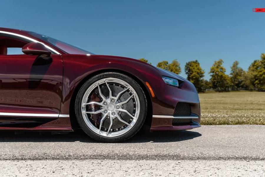 Детали экстерьера Bugatti Chiron on ANRKY Wheels 2018 года  (фото 12 из 15)